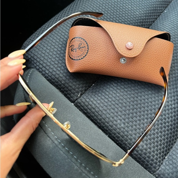 Ray-Ban Square Aviator Sunglasses - Picture 6 of 7